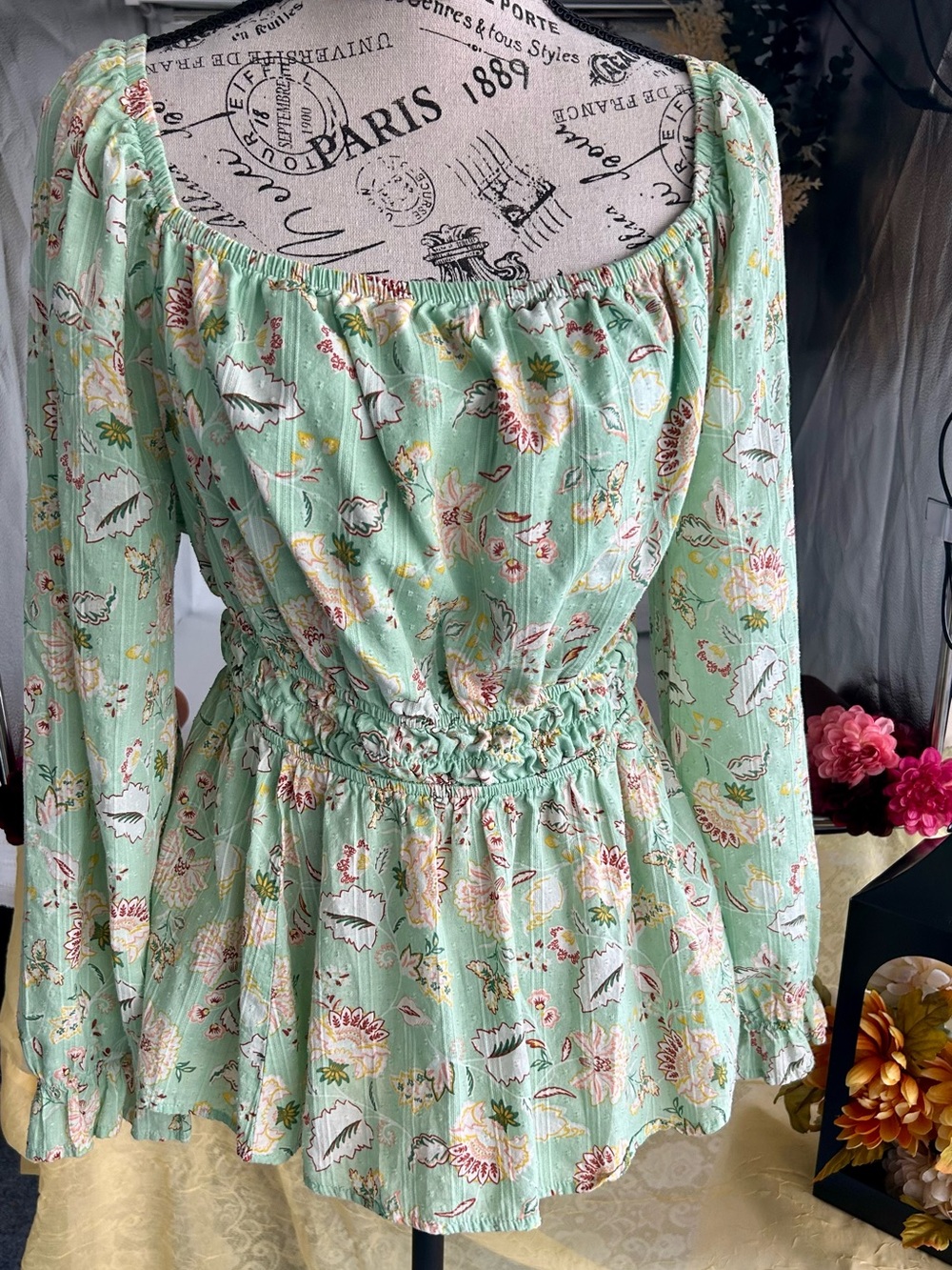 torrid gardenparty, cottage core babystyle Mint Green Floral Peasant Blouse